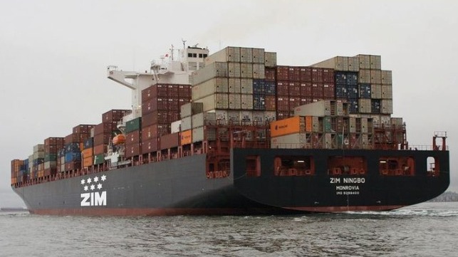 Seaspan record construction orders containerships for Zim