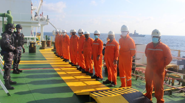 tanker crew