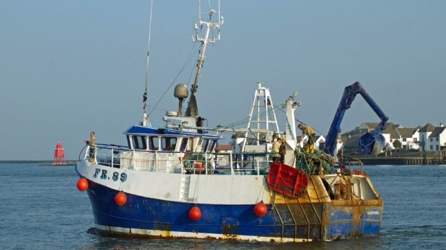 france, uk, fishing 