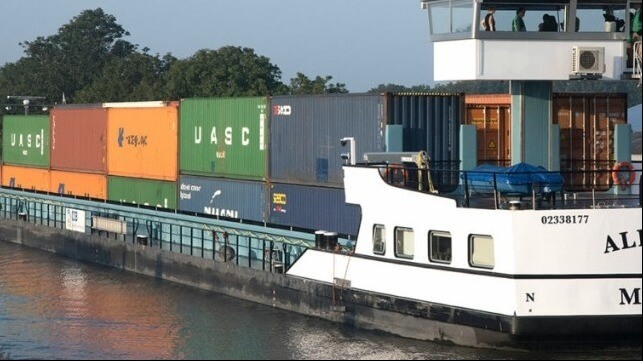 rechargeable batteries for zero emission inland shipping