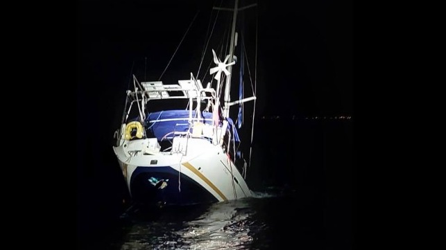 Bonhomme William sinks