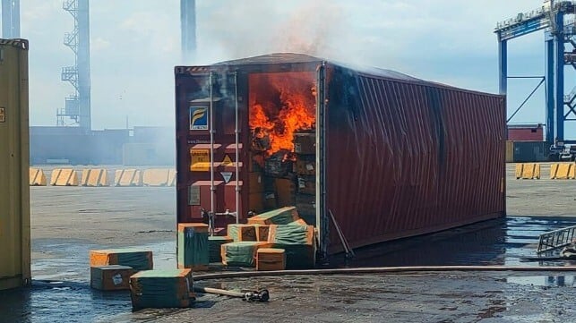 Container burns after a Russian strike on Odesa, 2025 (Oleksii Kuleba/Telegram)