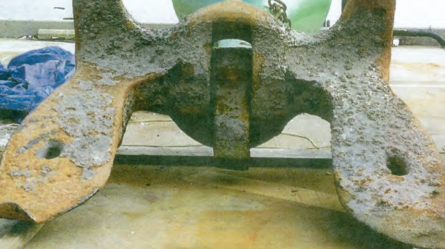 anchorThe nine ton anchor responsible for the spill, with bent fluke showing the point of impact