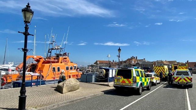 rnli lifeboat