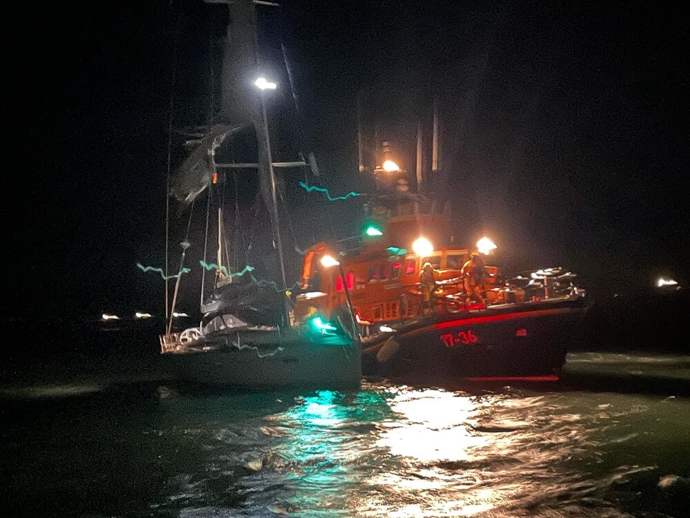 Video: RNLI Lifeboat Saves Stricken Yacht in Force 10 Winds