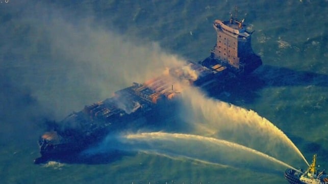 fire on containership after collision