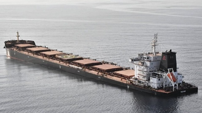 sinking bulker