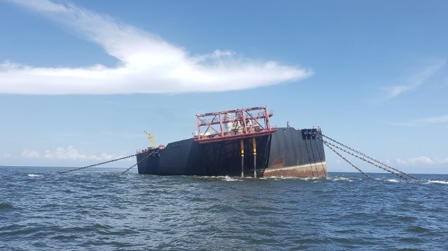 Photos: Venezuelan FSO Takes on Heavy List venezuela fso