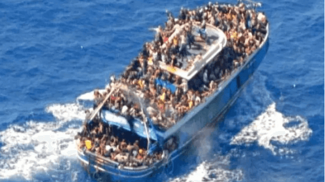 migrant boat