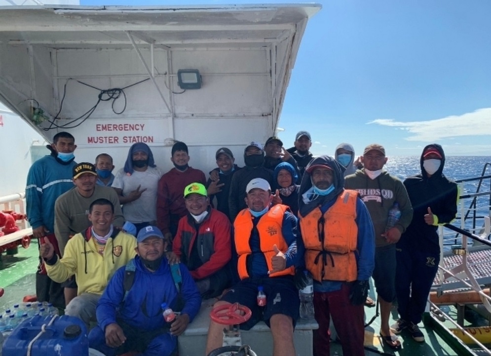 Merchant Tanker Rescues 18 Fishermen Off Galapagos Islands