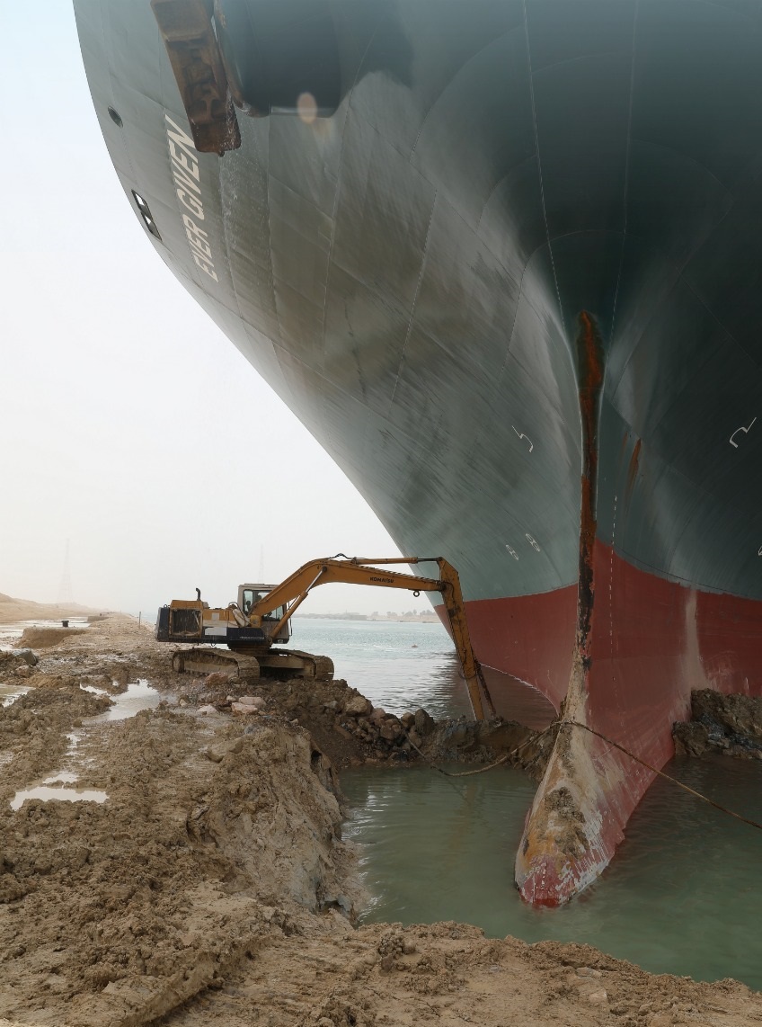 Giant Boxship Ever Given Could Block Suez Canal for "Weeks"